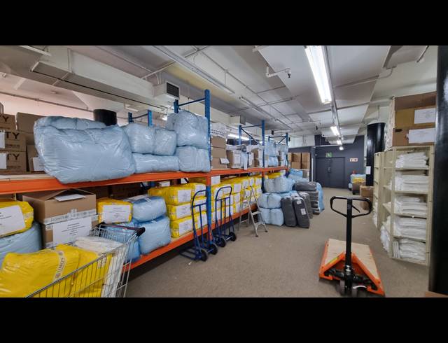 450M² BUSINESS TO LET IN WOODSTOCK